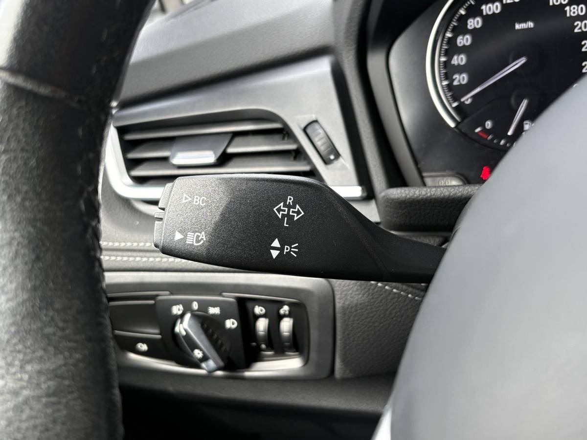 BMW 2 Serie BMW 2-serie Active Tourer 225xe iPerformance Executive | 225pk PHEV | Stoelverwarming | Camera | LED | Cruise Control |