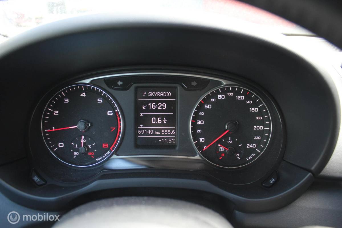 Audi A1 Sportback Audi A1 Sportback 1.0 TFSI S-Line Navi/Airco/Cruise/NAP/17Inch