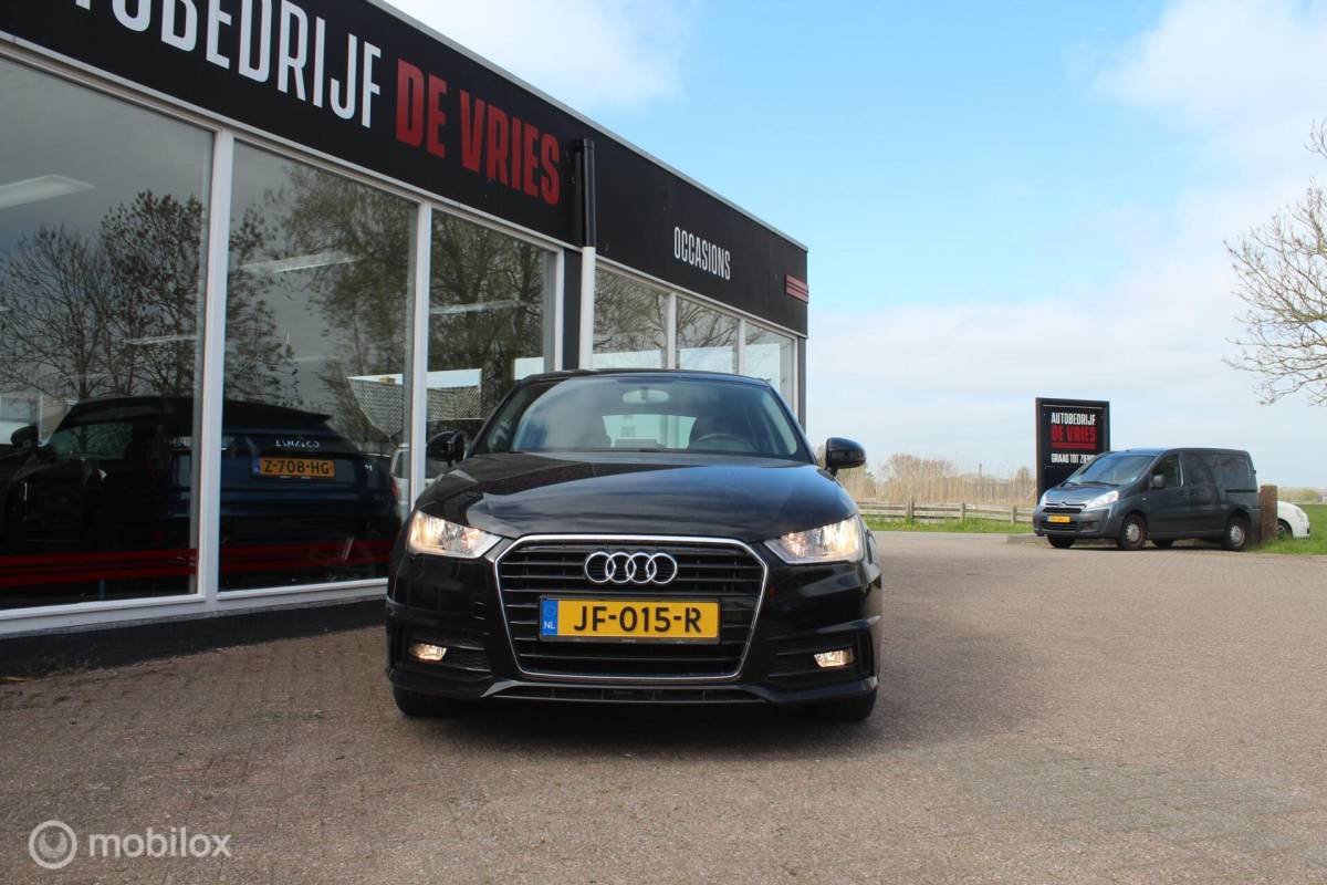 Audi A1 Sportback Audi A1 Sportback 1.0 TFSI S-Line Navi/Airco/Cruise/NAP/17Inch