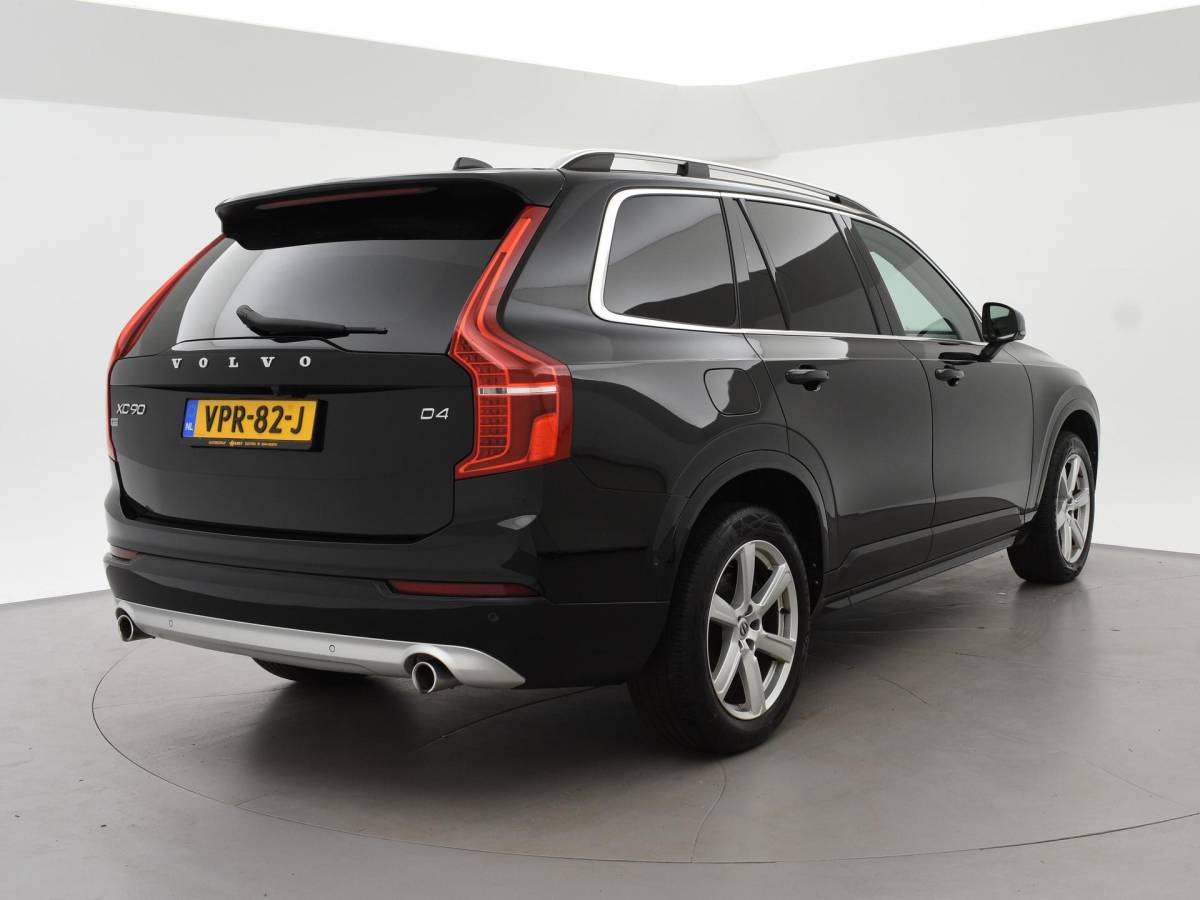 Volvo XC90 Volvo XC90 2.0 D4 190 PK GRIJS KENTEKEN EURO 6 DIESEL | WEGKL. TREKHAAK | ADAPTIVE CRUISE | LEDER | CAMERA