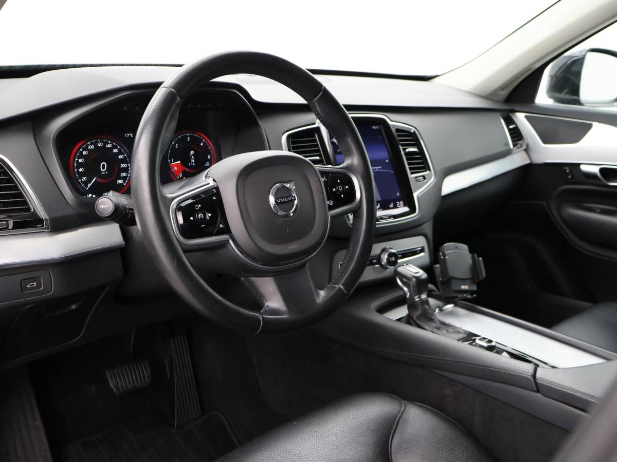 Volvo XC90 Volvo XC90 2.0 D4 190 PK GRIJS KENTEKEN EURO 6 DIESEL | WEGKL. TREKHAAK | ADAPTIVE CRUISE | LEDER | CAMERA