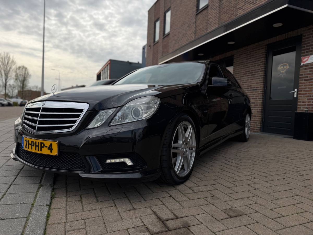 Mercedes-Benz E-Klasse Mercedes-Benz E-klasse 350 CDI Avantgarde Pano Automaat 231PK Airco Cruise Navi Elk.Ramen