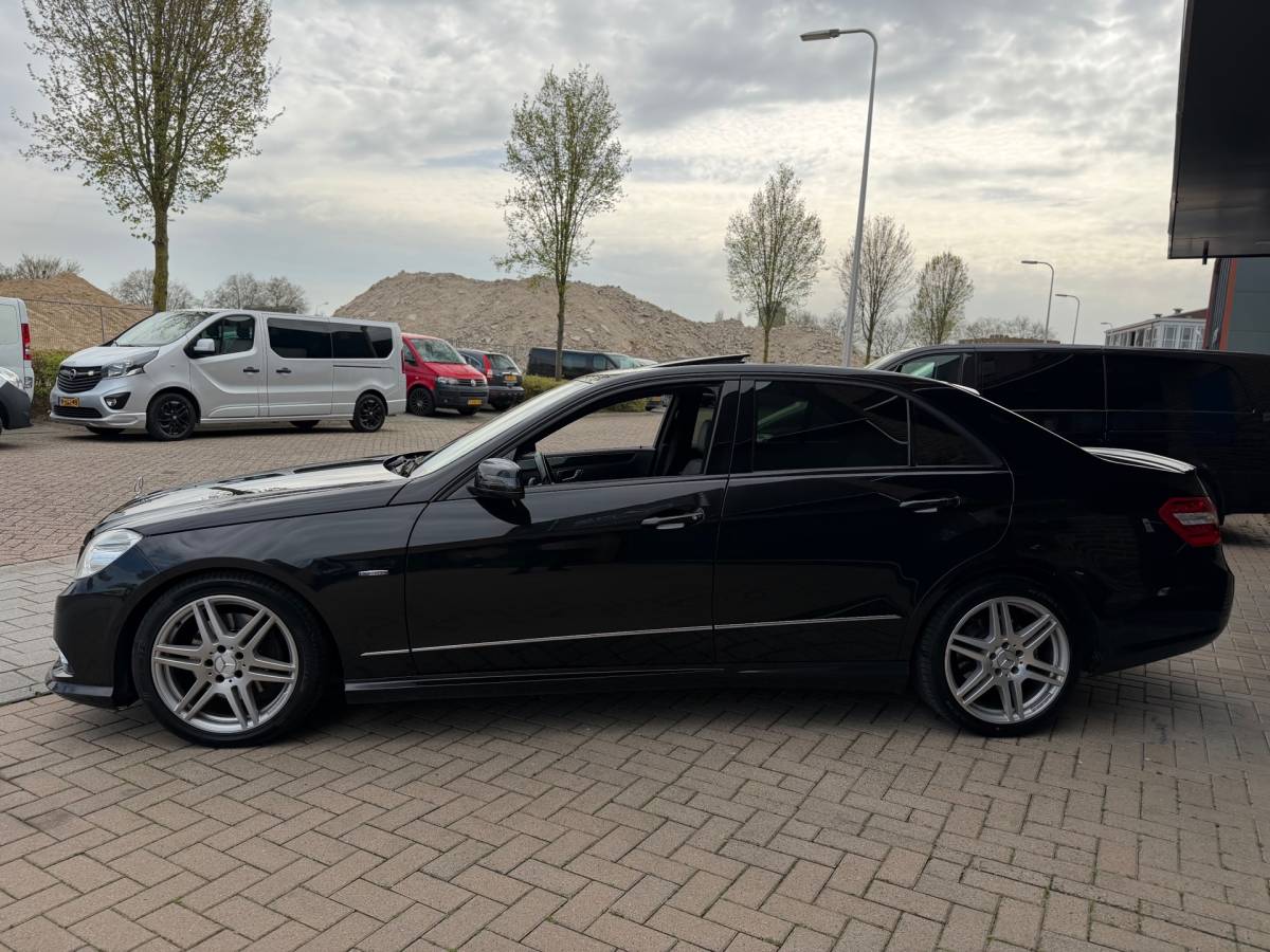 Mercedes-Benz E-Klasse Mercedes-Benz E-klasse 350 CDI Avantgarde Pano Automaat 231PK Airco Cruise Navi Elk.Ramen