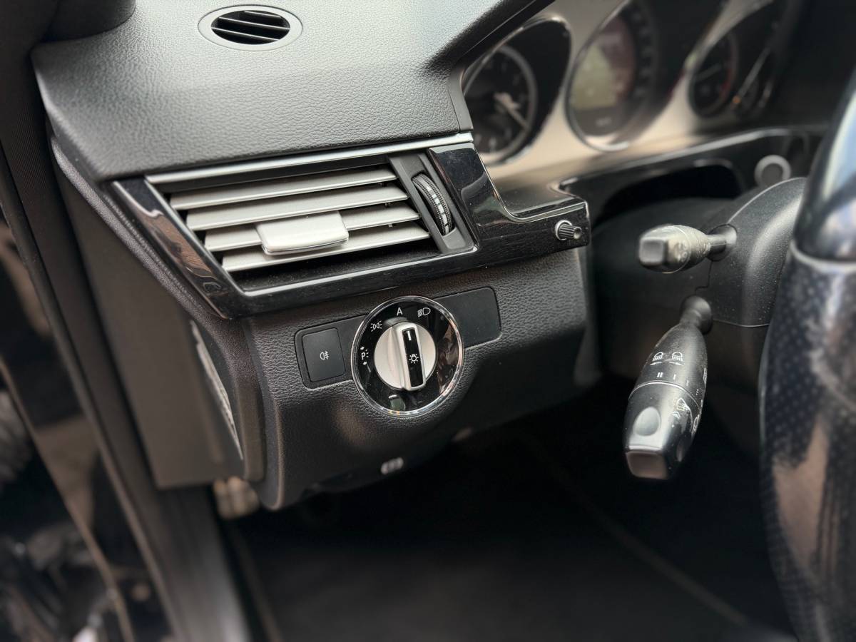 Mercedes-Benz E-Klasse Mercedes-Benz E-klasse 350 CDI Avantgarde Pano Automaat 231PK Airco Cruise Navi Elk.Ramen