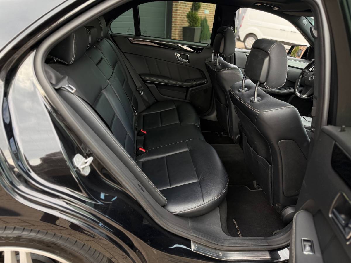 Mercedes-Benz E-Klasse Mercedes-Benz E-klasse 350 CDI Avantgarde Pano Automaat 231PK Airco Cruise Navi Elk.Ramen