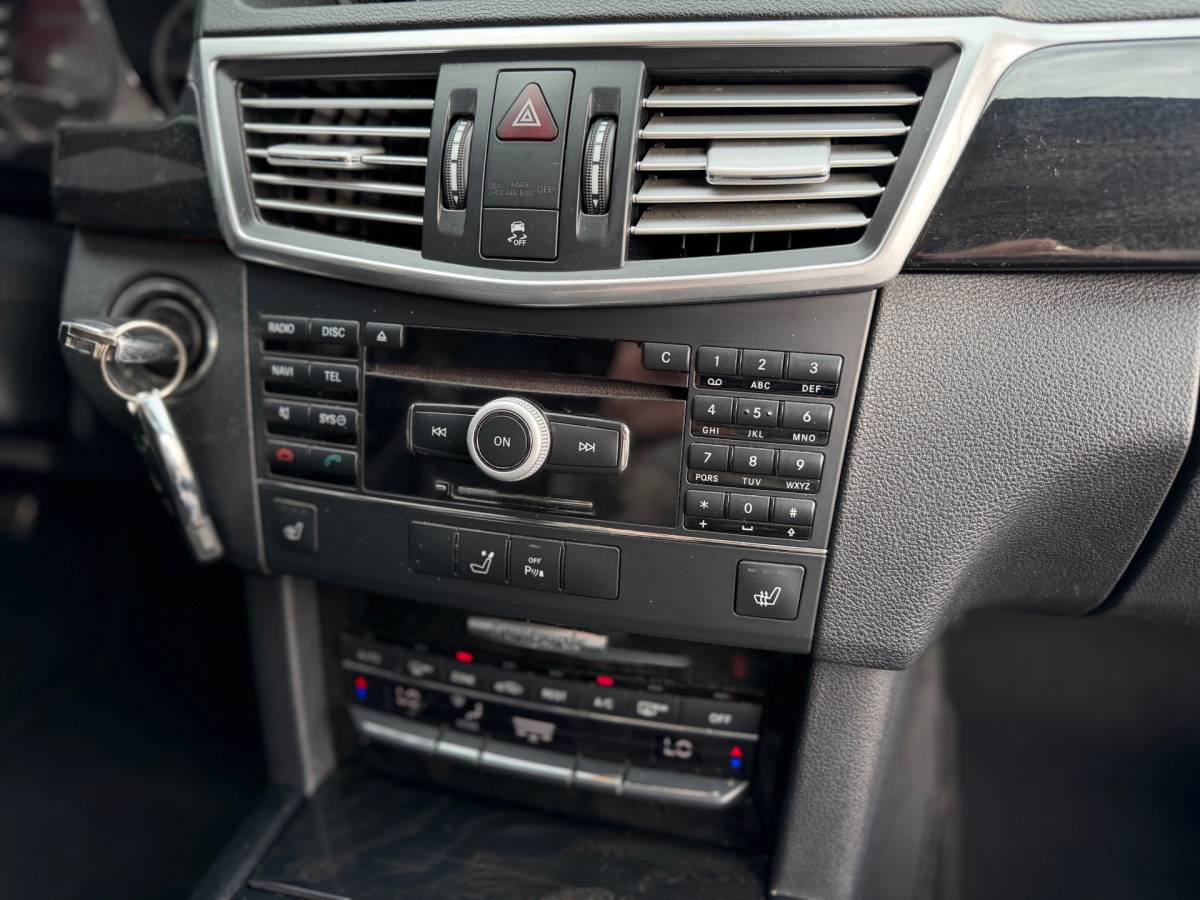 Mercedes-Benz E-Klasse Mercedes-Benz E-klasse 350 CDI Avantgarde Pano Automaat 231PK Airco Cruise Navi Elk.Ramen