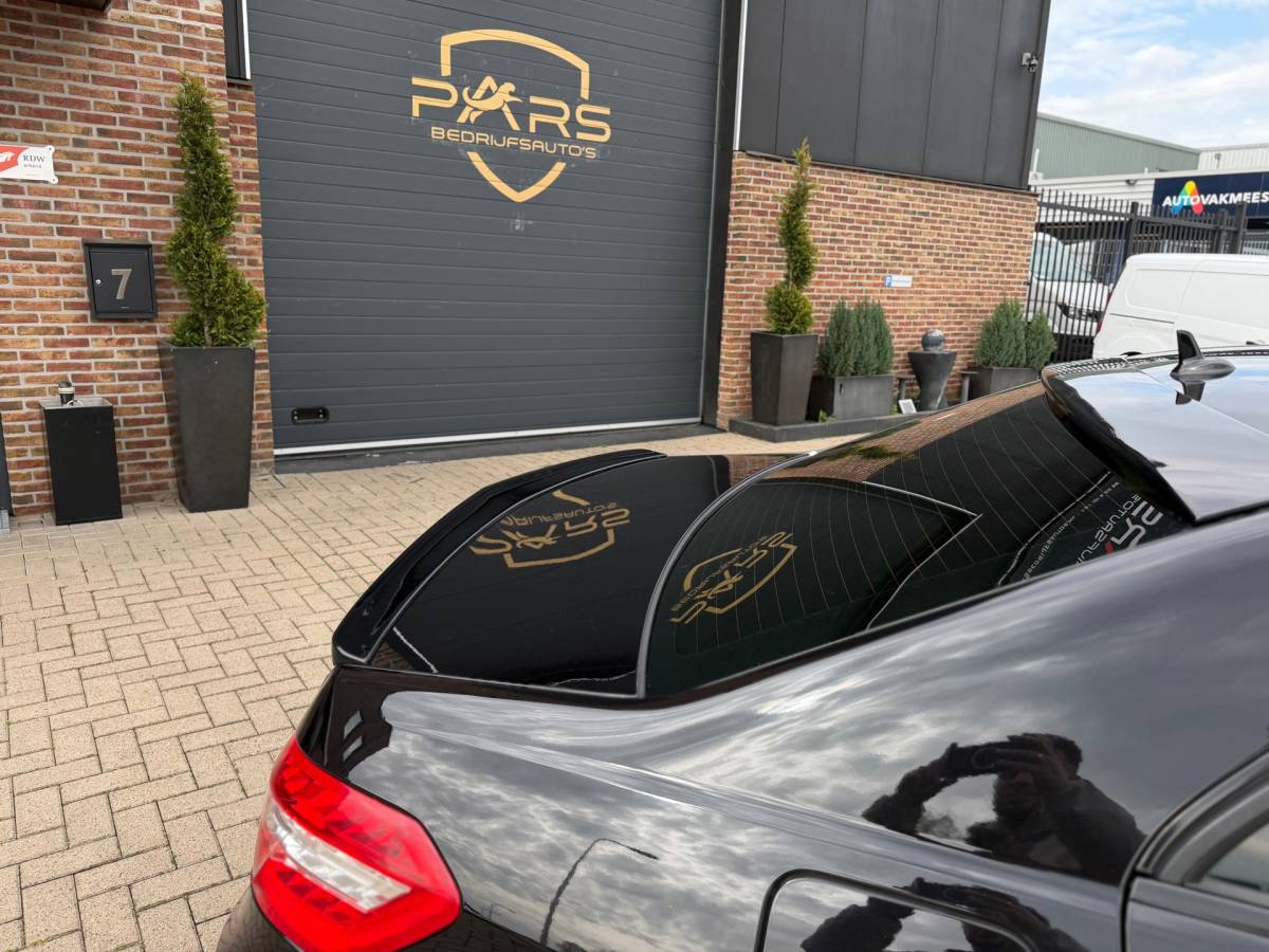 Mercedes-Benz E-Klasse Mercedes-Benz E-klasse 350 CDI Avantgarde Pano Automaat 231PK Airco Cruise Navi Elk.Ramen
