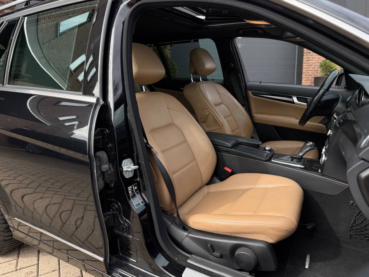 Mercedes-Benz C-Klasse Mercedes-Benz C-klasse Estate 250 CDI 4M 4MATIC Automaat Pano Blue Efficiency Business Class Elegance Airco Navi Elk.Ramen Cruise