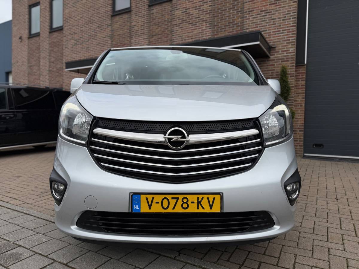 Opel Vivaro Opel Vivaro 1.6 CDTI L2H1 DC Sport EcoFlex Dubbele Cabine Dubbele Schuifdeuren Airco Navi Keyless Entry Elk.Ramen Cruise Control