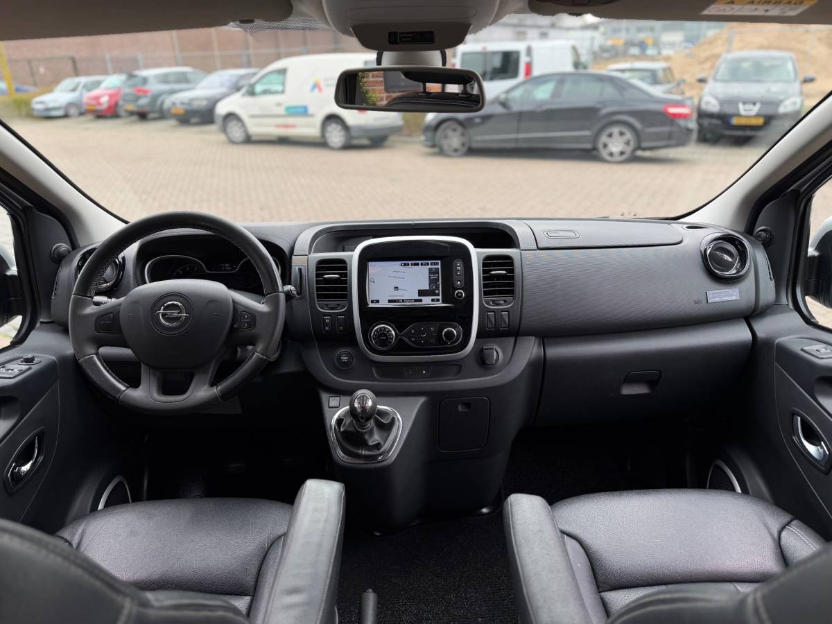 Opel Vivaro Opel Vivaro 1.6 CDTI L2H1 DC Sport EcoFlex Dubbele Cabine Dubbele Schuifdeuren Airco Navi Keyless Entry Elk.Ramen Cruise Control
