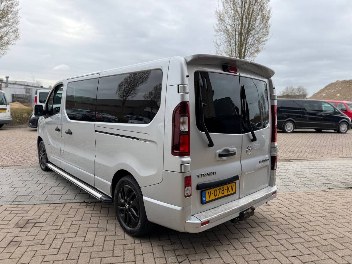 Opel Vivaro Opel Vivaro 1.6 CDTI L2H1 DC Sport EcoFlex Dubbele Cabine Dubbele Schuifdeuren Airco Navi Keyless Entry Elk.Ramen Cruise Control