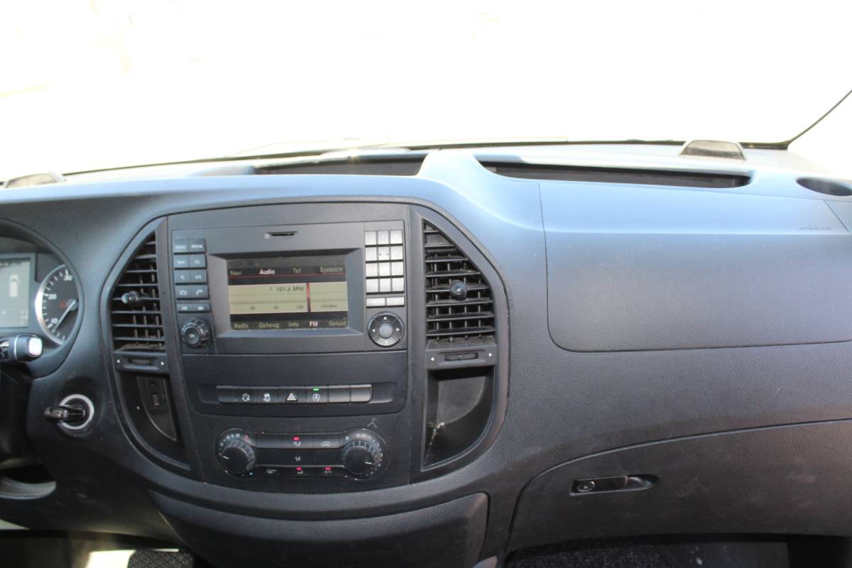 Mercedes-Benz Vito Mercedes-Benz Vito 114 CDI Lang automaat ,, camera cruise navi airco lm verwarmb stoel