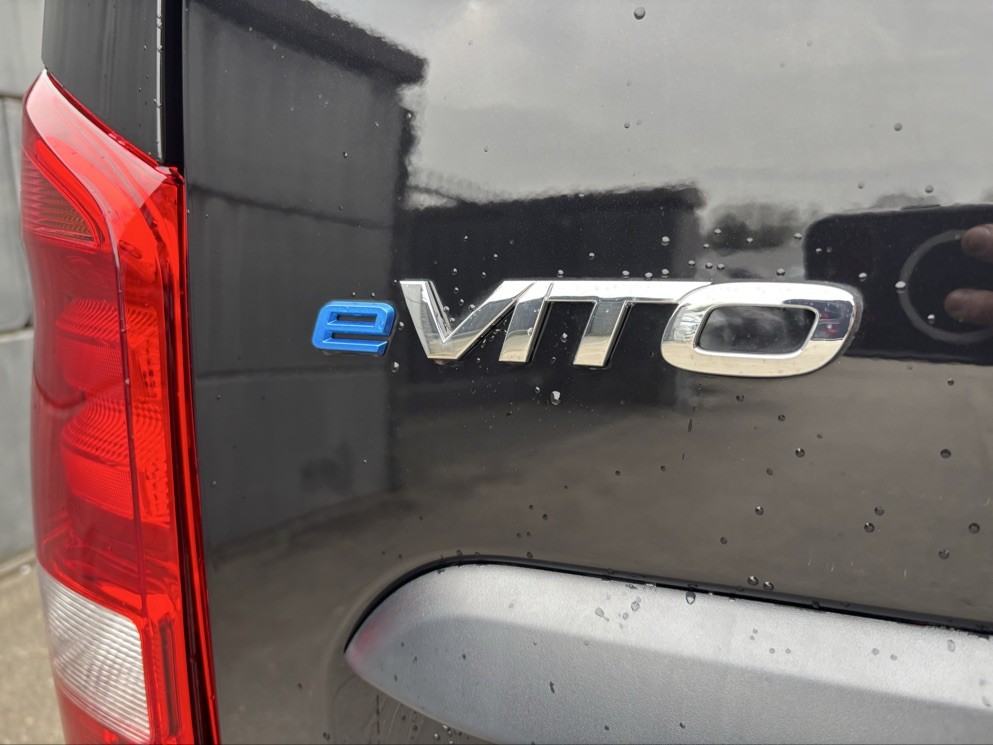 Mercedes-Benz eVito Mercedes-Benz eVito eVito 112 L2 60 kWh