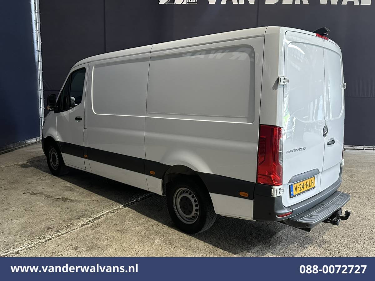 Mercedes-Benz Sprinter Mercedes-Benz Sprinter 315 CDI 150pk L2H1 Euro6 Airco | Camera | Apple Carplay | Cruisecontrol | Trekhaak Android Auto, Stoelverwarming, Parkeersensoren, Bijrijdersbank