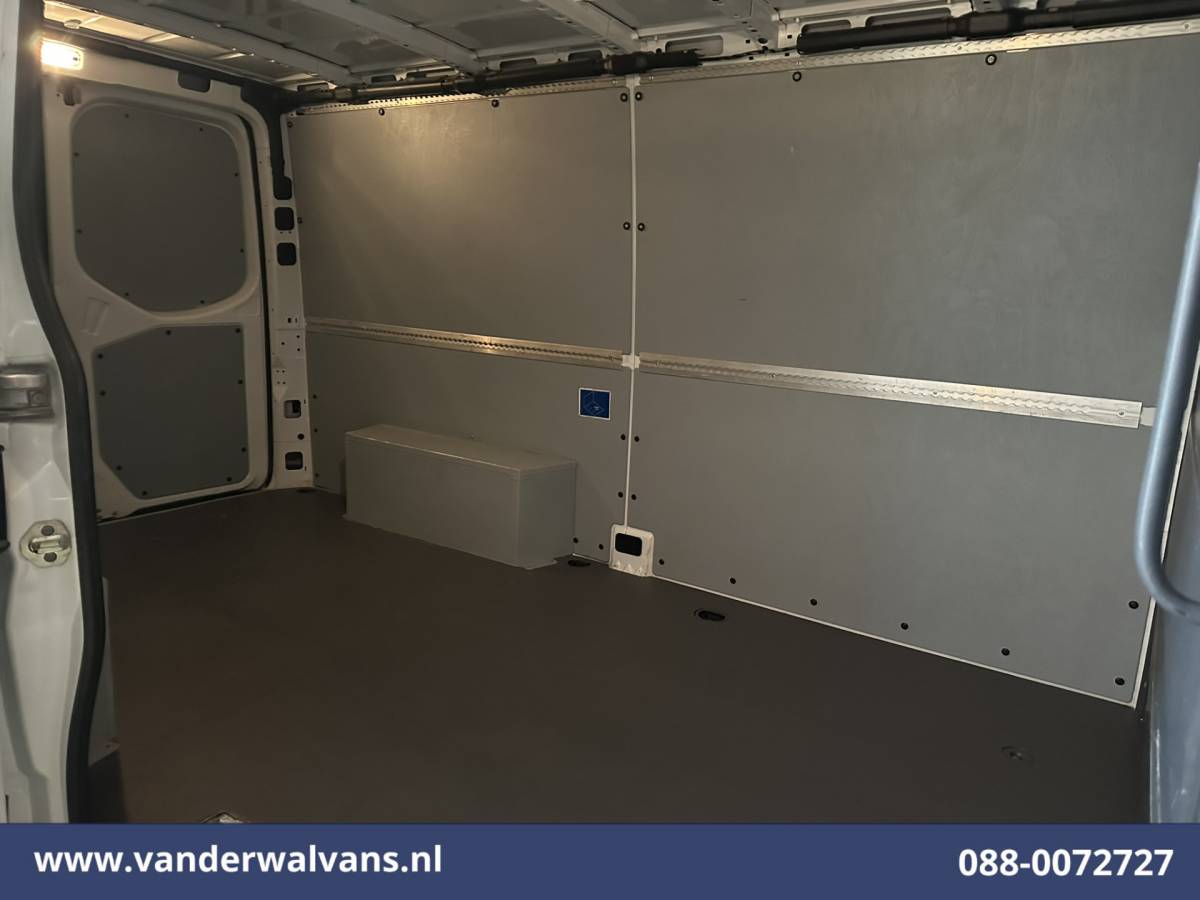 Mercedes-Benz Sprinter Mercedes-Benz Sprinter 315 CDI 150pk L2H1 Euro6 Airco | Camera | Apple Carplay | Cruisecontrol | Trekhaak Android Auto, Stoelverwarming, Parkeersensoren, Bijrijdersbank