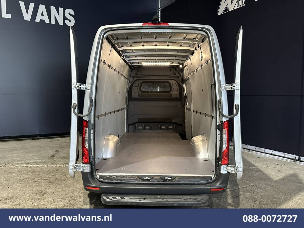 Mercedes-Benz Sprinter Mercedes-Benz Sprinter 314 CDI 143pk L3H2 Euro6 Airco | Camera | Navigatie | Apple Carplay Android Auto, Parkeersensoren