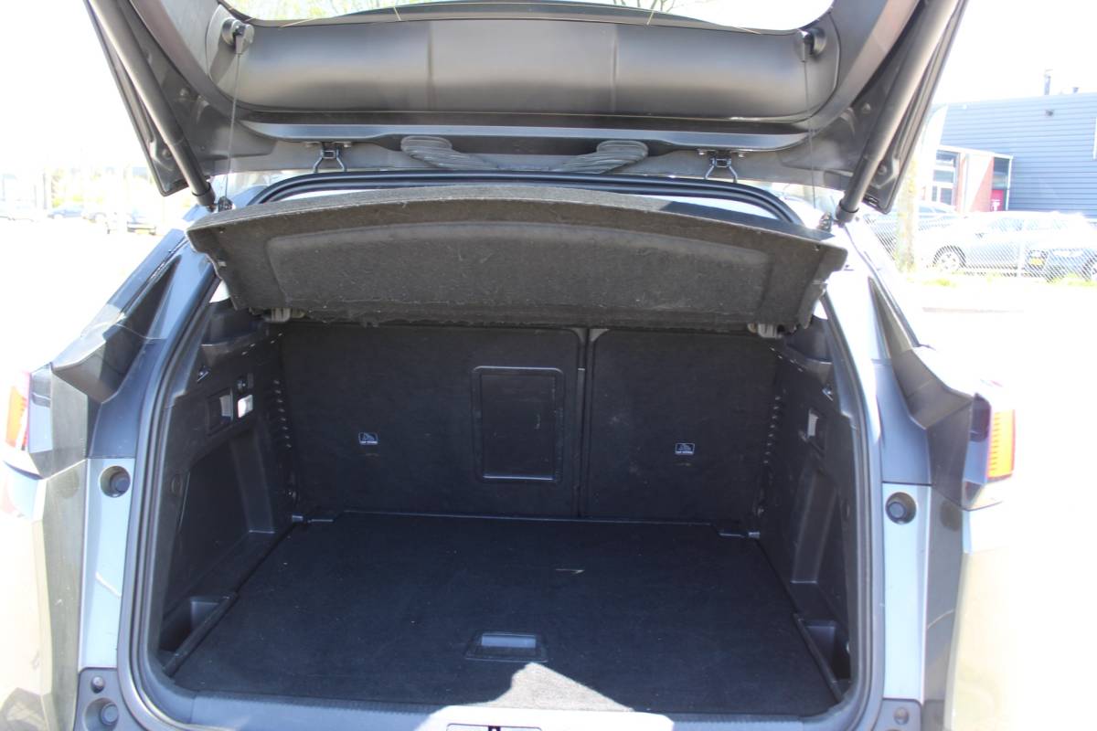 Peugeot 3008 Peugeot 3008 1.6 e-THP Allure NETTE AUTOMAAT VOL OPTIES NAP TREKHAAK