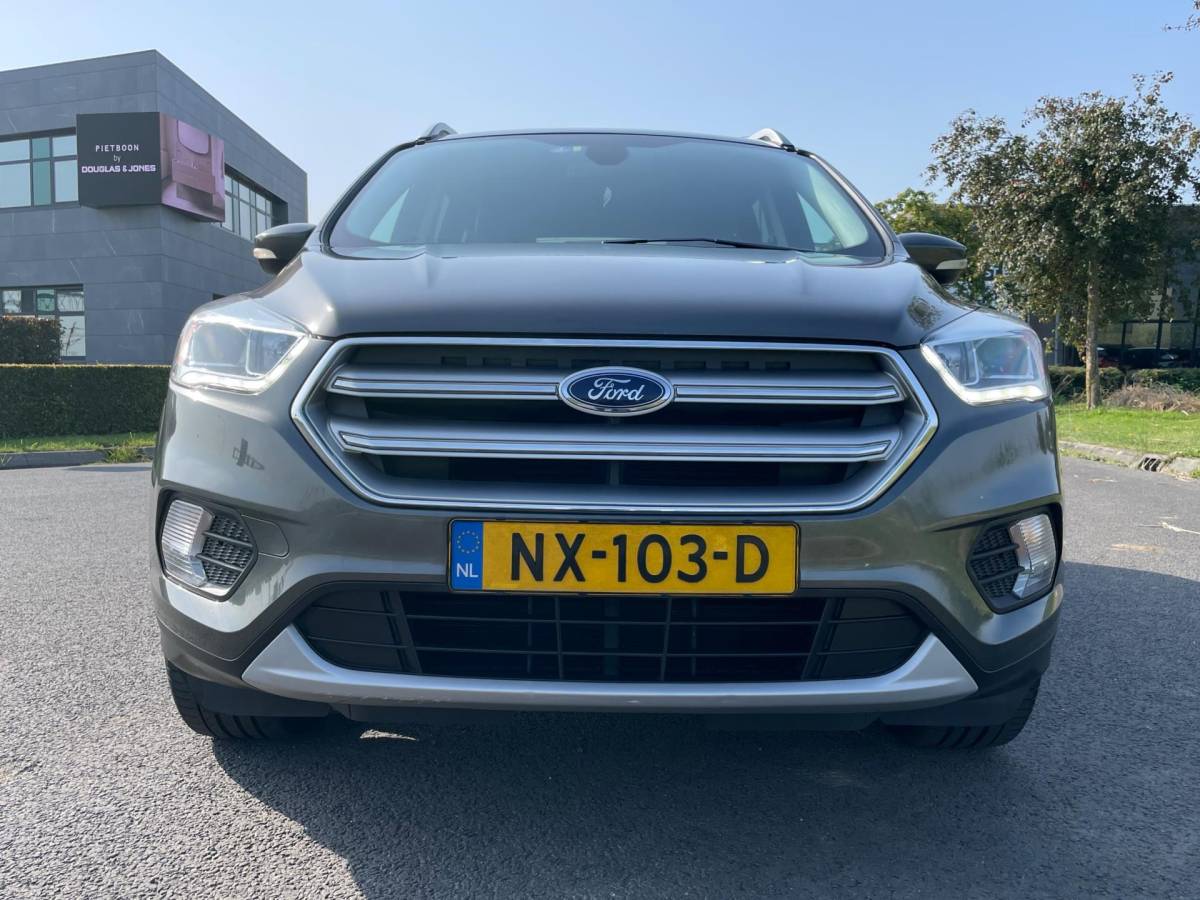Ford Kuga Ford Kuga 1.5 EcoBoost Titanium, 150PK, Trekhaak, Cam, Navi, Cruise, Climate, Keyless, 1e eig afk, Geen import, Nap, Dealer oh!