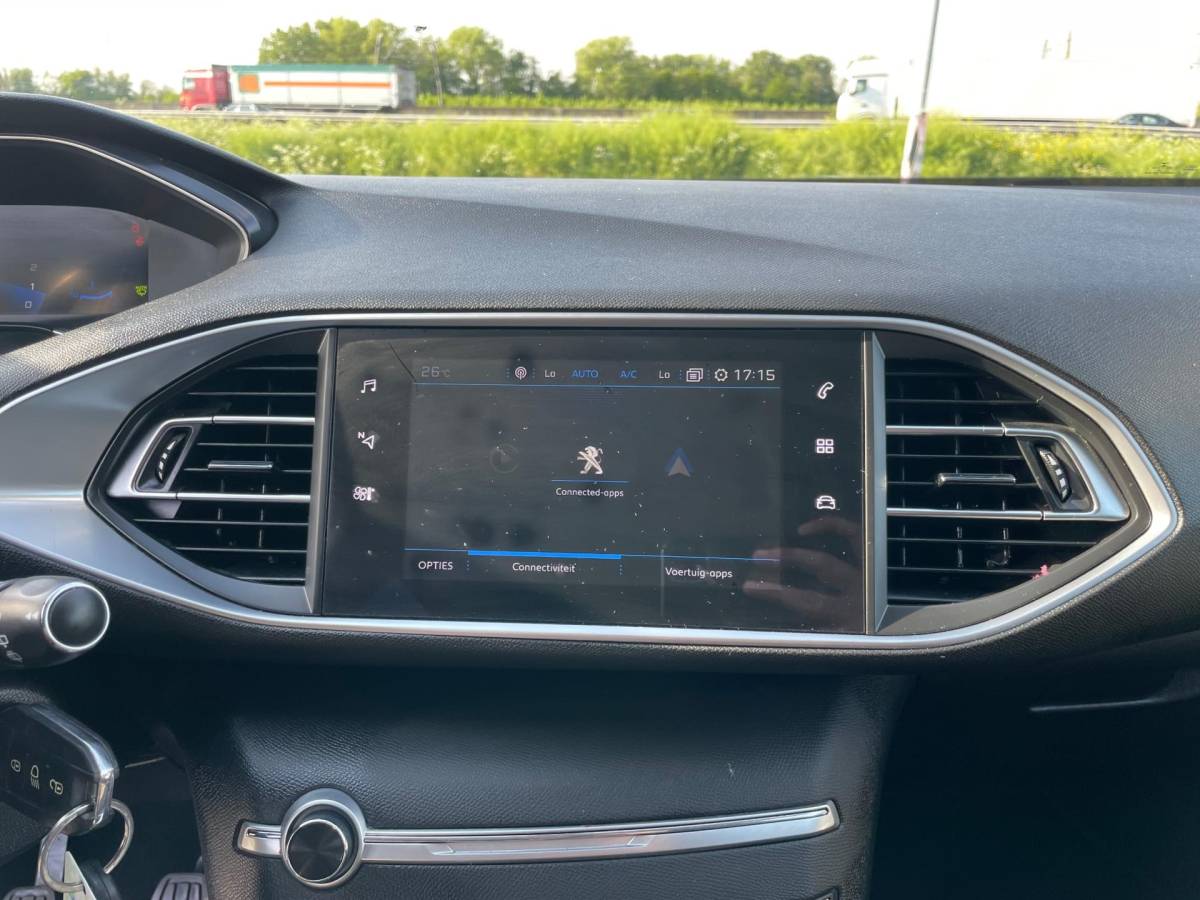 Peugeot 308 Peugeot 308 SW 1.2 PureTech Blue Lease Active, Trekhaak, Cruise, Pdc, Digi dash, 1e eig, Geen import, Nap!