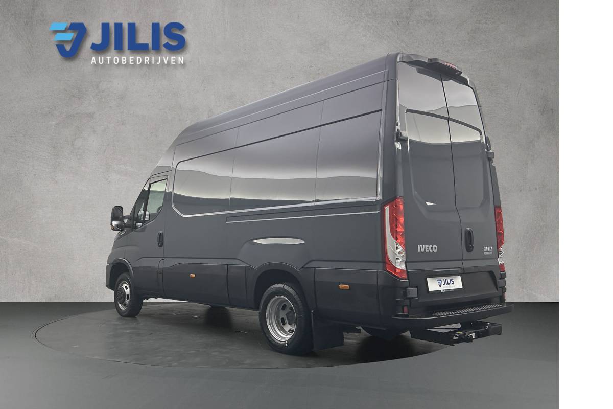 Iveco Daily Iveco Daily 35C21 Dubbellucht | Geen vrachtwagenheffing | Trekhaak 3,5T | Navigatie | LED | Camera | Airco | Cruise control