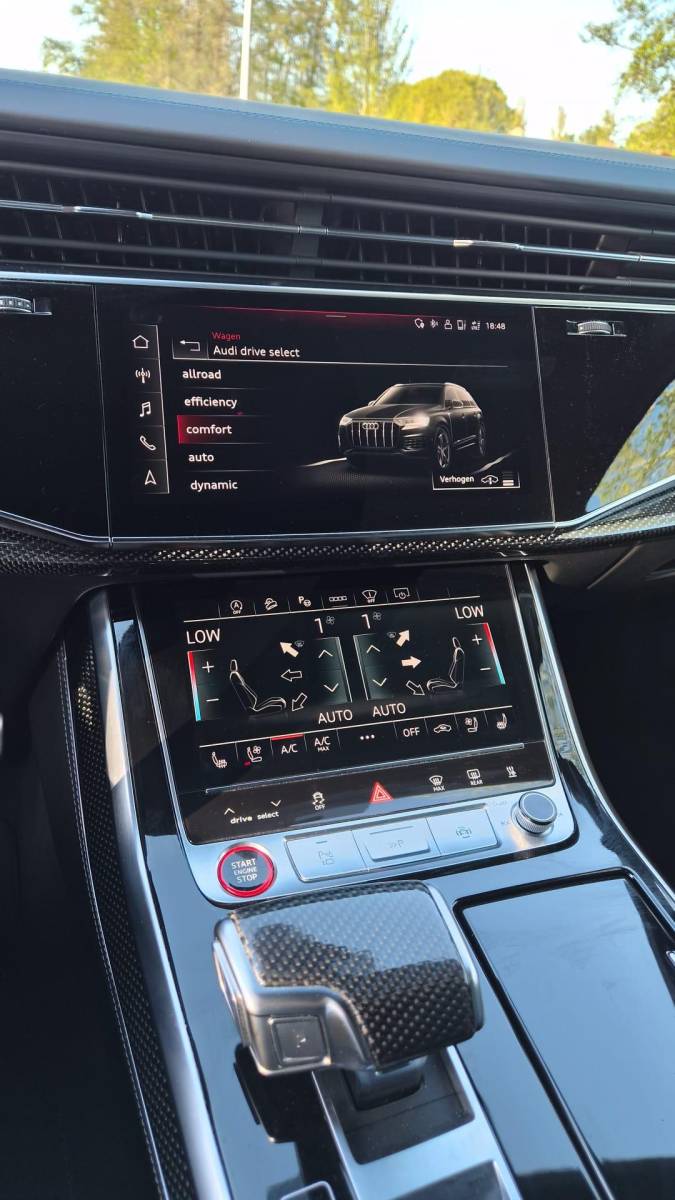Audi Q7 Audi Q7 4.0 TFSI SQ7 quattro Pano HUD Lane B&O 360Camera Trekhaak
