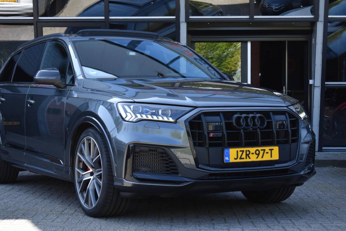Audi Q7 Audi Q7 4.0 TFSI SQ7 quattro Pano HUD Lane B&O 360Camera Trekhaak