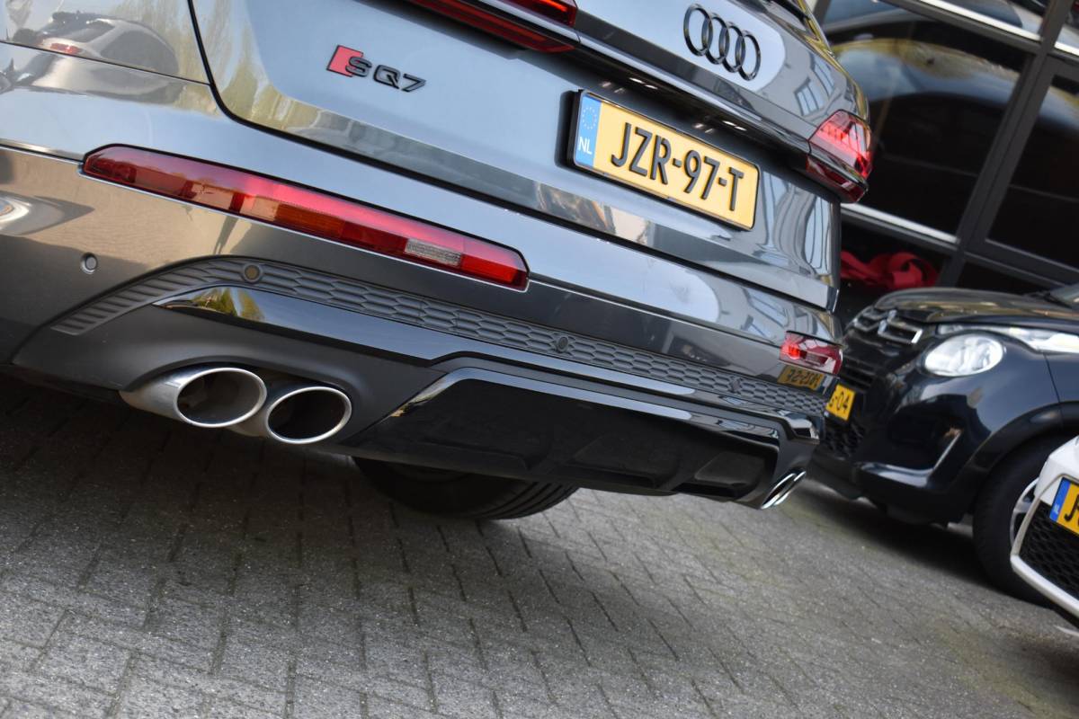 Audi Q7 Audi Q7 4.0 TFSI SQ7 quattro Pano HUD Lane B&O 360Camera Trekhaak