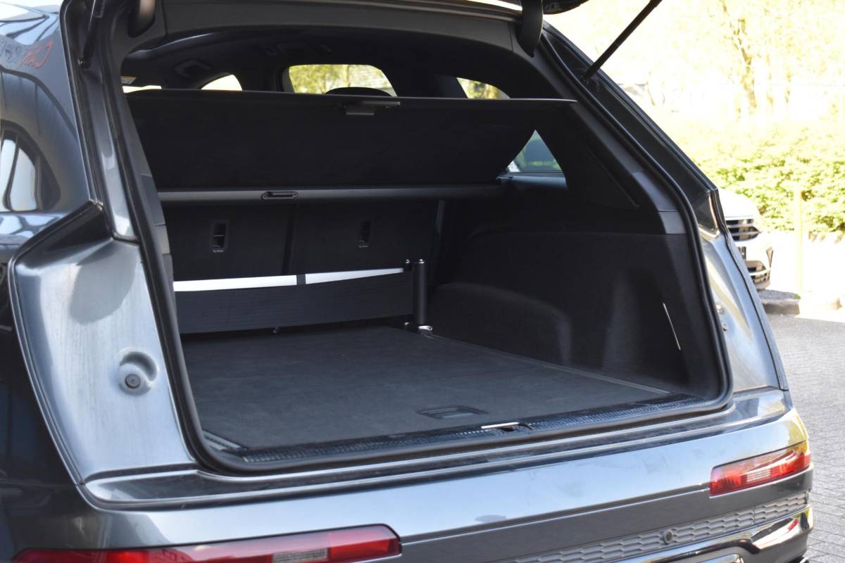 Audi Q7 Audi Q7 4.0 TFSI SQ7 quattro Pano HUD Lane B&O 360Camera Trekhaak