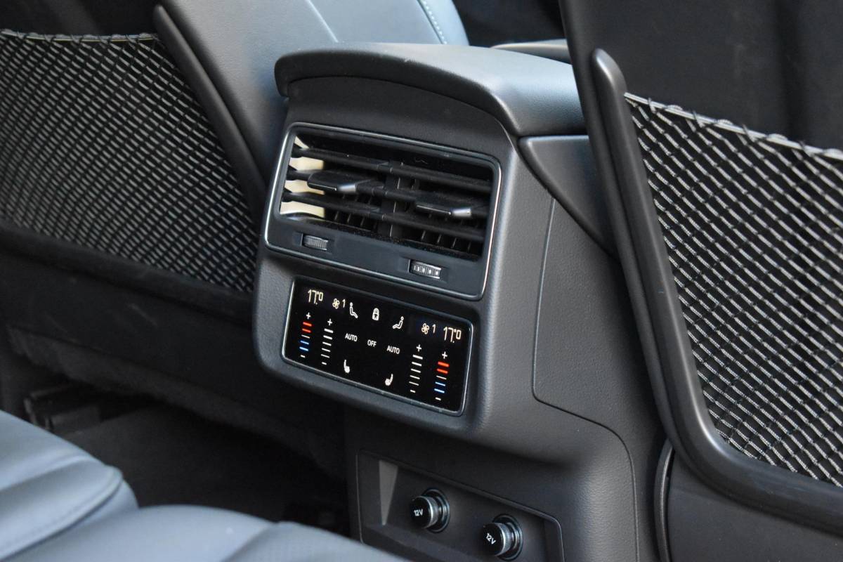 Audi Q7 Audi Q7 4.0 TFSI SQ7 quattro Pano HUD Lane B&O 360Camera Trekhaak