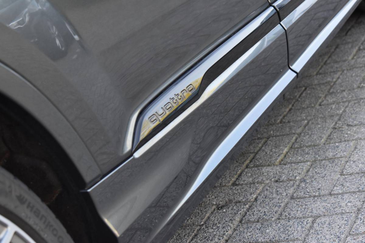 Audi Q7 Audi Q7 4.0 TFSI SQ7 quattro Pano HUD Lane B&O 360Camera Trekhaak