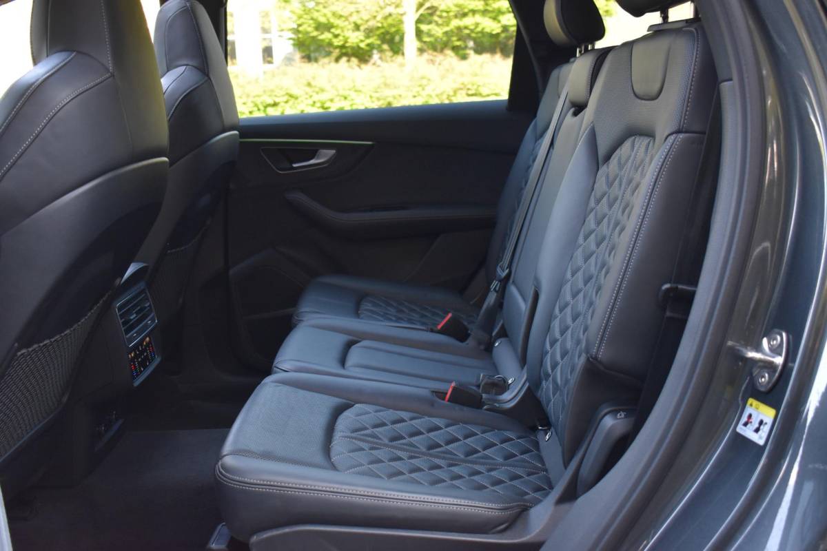 Audi Q7 Audi Q7 4.0 TFSI SQ7 quattro Pano HUD Lane B&O 360Camera Trekhaak