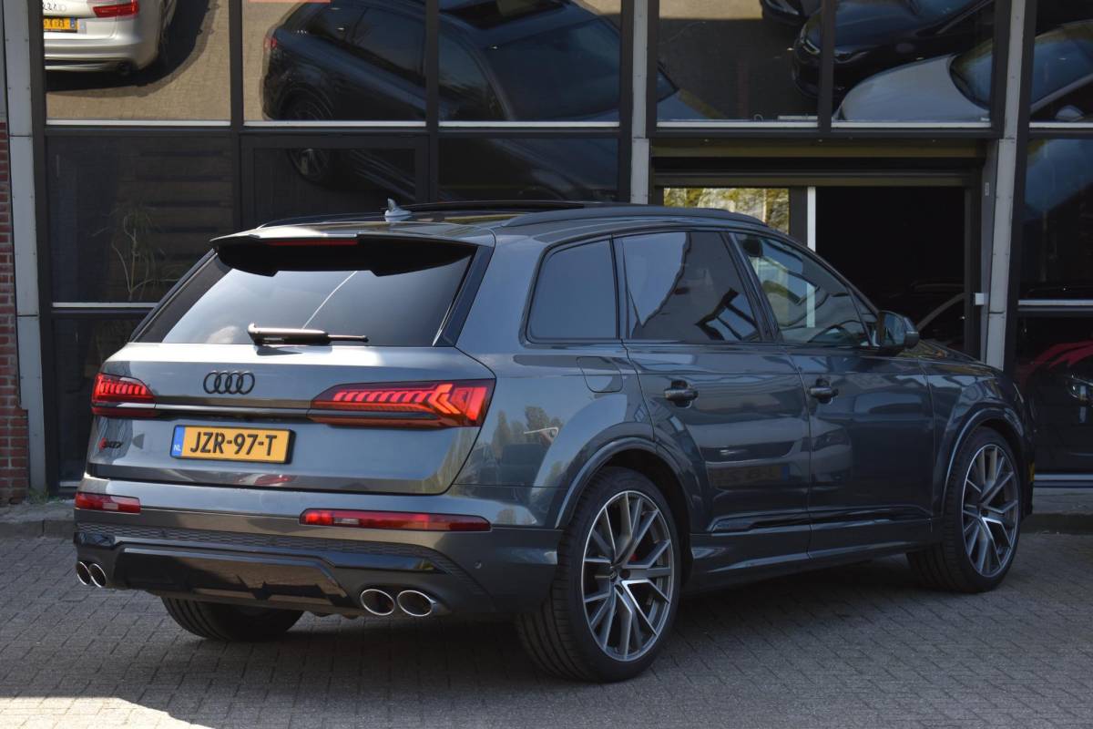 Audi Q7 Audi Q7 4.0 TFSI SQ7 quattro Pano HUD Lane B&O 360Camera Trekhaak