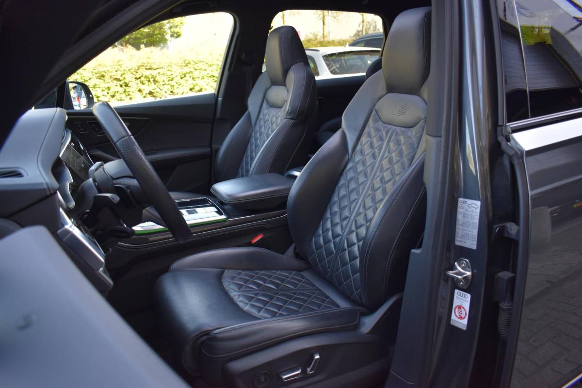 Audi Q7 Audi Q7 4.0 TFSI SQ7 quattro Pano HUD Lane B&O 360Camera Trekhaak