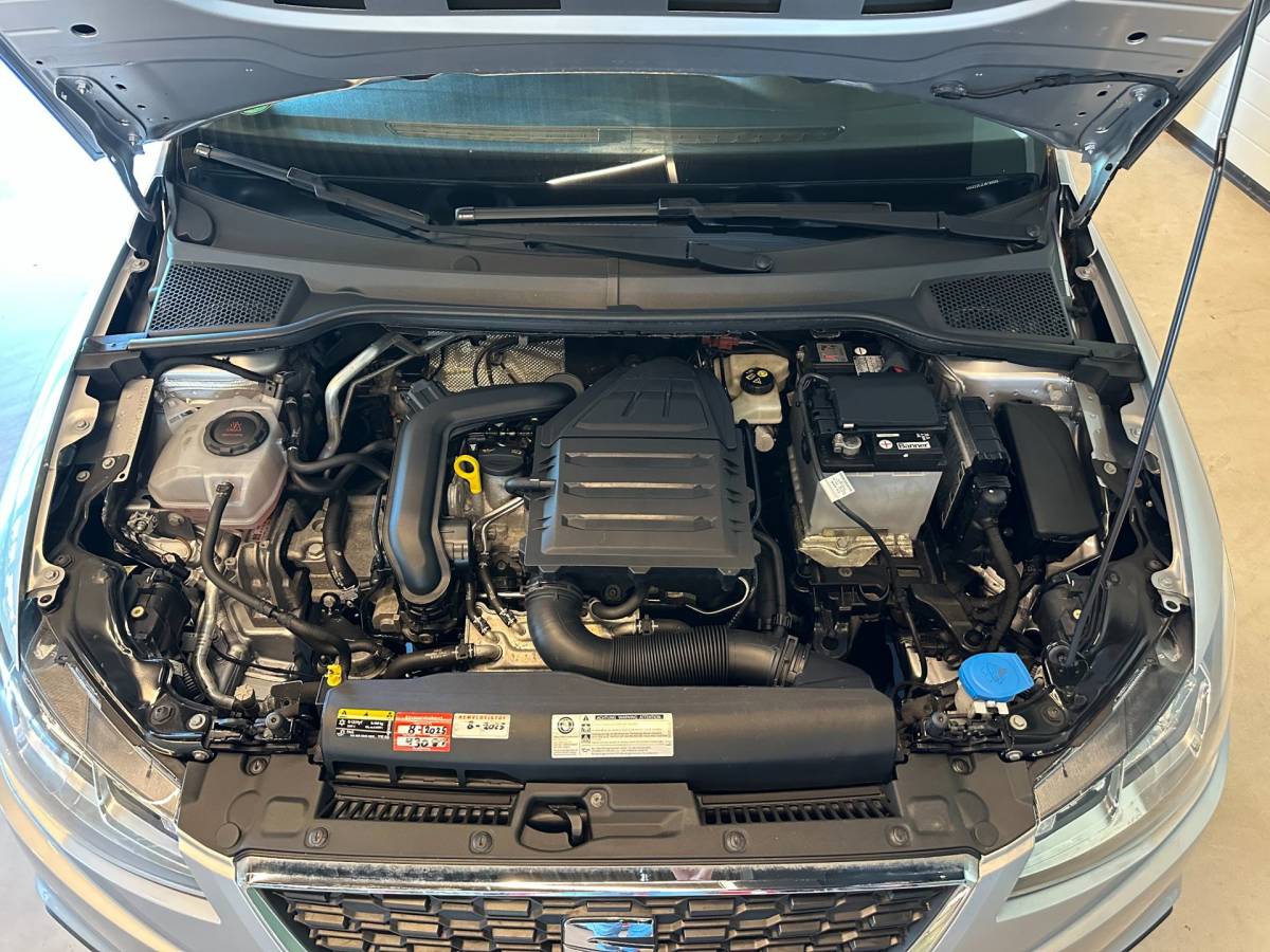 SEAT Ibiza Seat Ibiza 1.0 TSI 5-DEURS STYLE BUSINESS INTENSE-uitv|CLIMA AIRCO|NAVIGATIE|ADAPTIVE CRUISE CONTROL|APPLE CARPLAY+ANDROID|LM-VELG