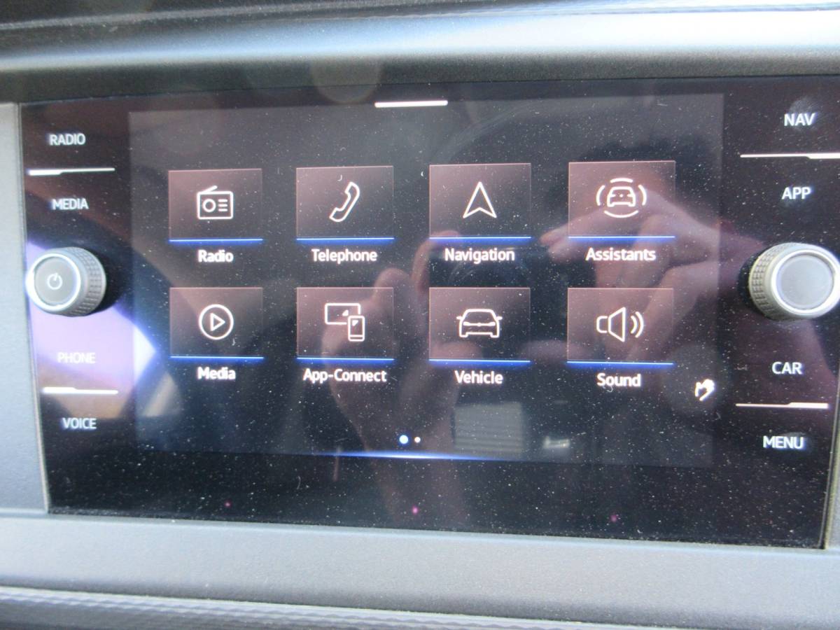 Volkswagen Transporter Volkswagen Transporter 2.0 TDI L2H1 airco navigatie trekhaak
