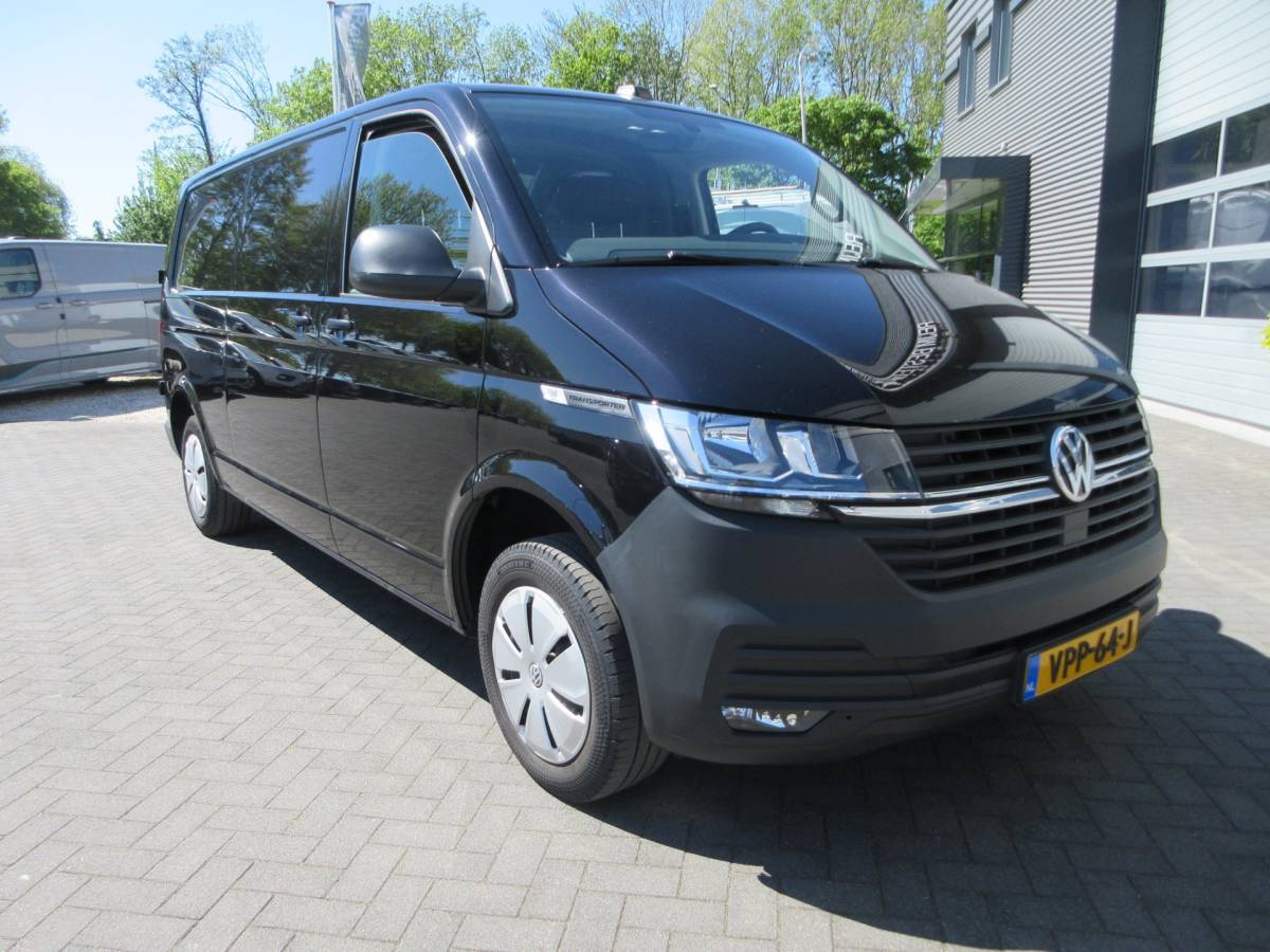 Volkswagen Transporter Volkswagen Transporter 2.0 TDI L2H1 airco navigatie trekhaak