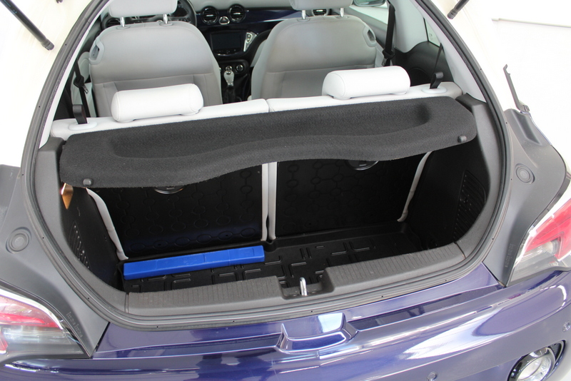 Opel ADAM Opel ADAM 1.4 Jam 88pk, STERRENHEMEL | STOEL/STUURVERWARMING | CLIMATE CONTROLE