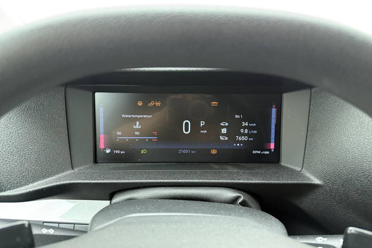 Fiat Scudo Fiat Scudo 2.0 Diesel 180 S&S L2 Automaat | Navigatie | Camera | Laadruimte betimmering | 3 Zitplaatsen | Mistlampen voor | Cruise control | Airco