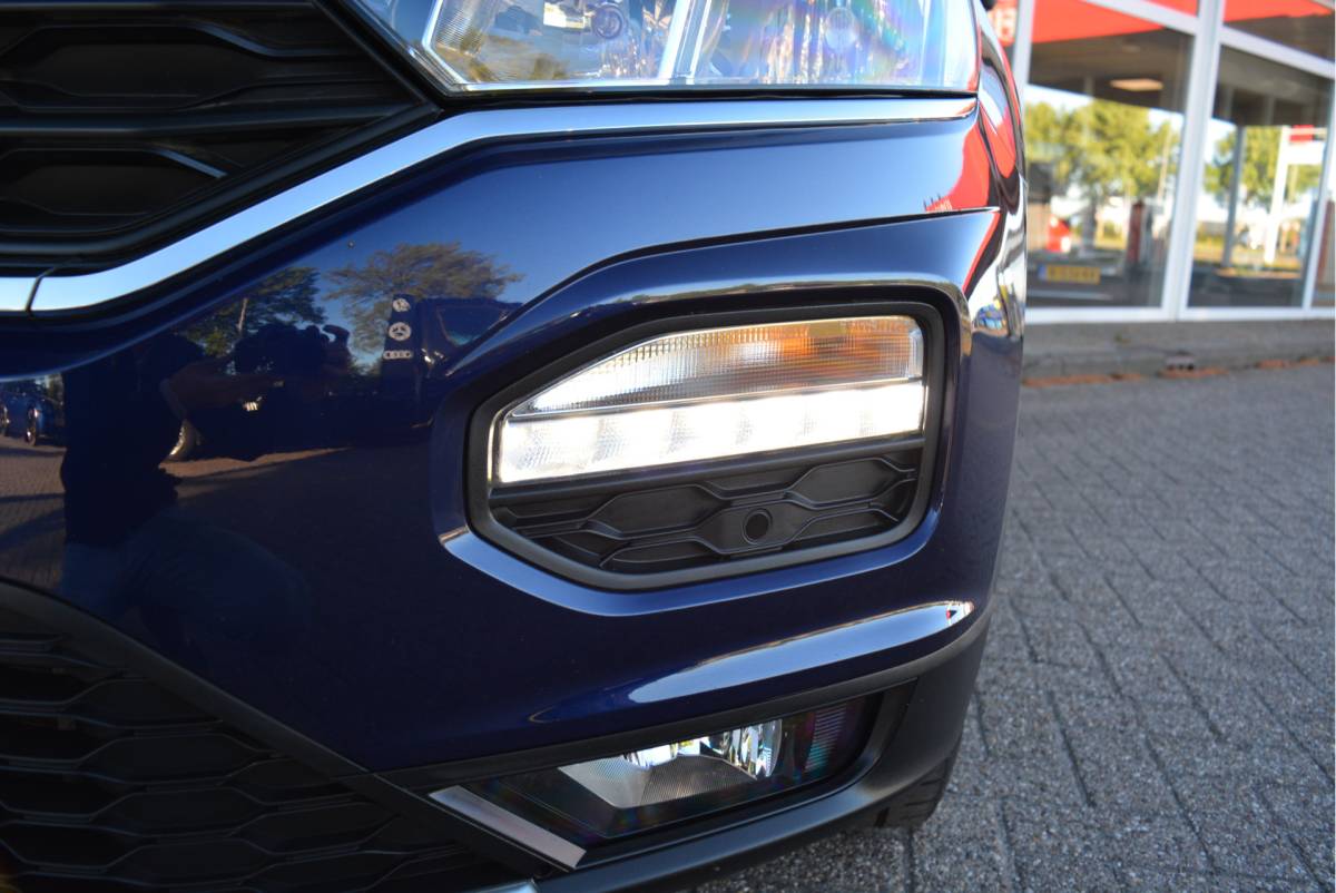 Volkswagen T-Roc Volkswagen T-Roc 1.5 TSI Style Plus | Adaptive | Afn. Trekhaak | Clima | Led | Orig. NL |