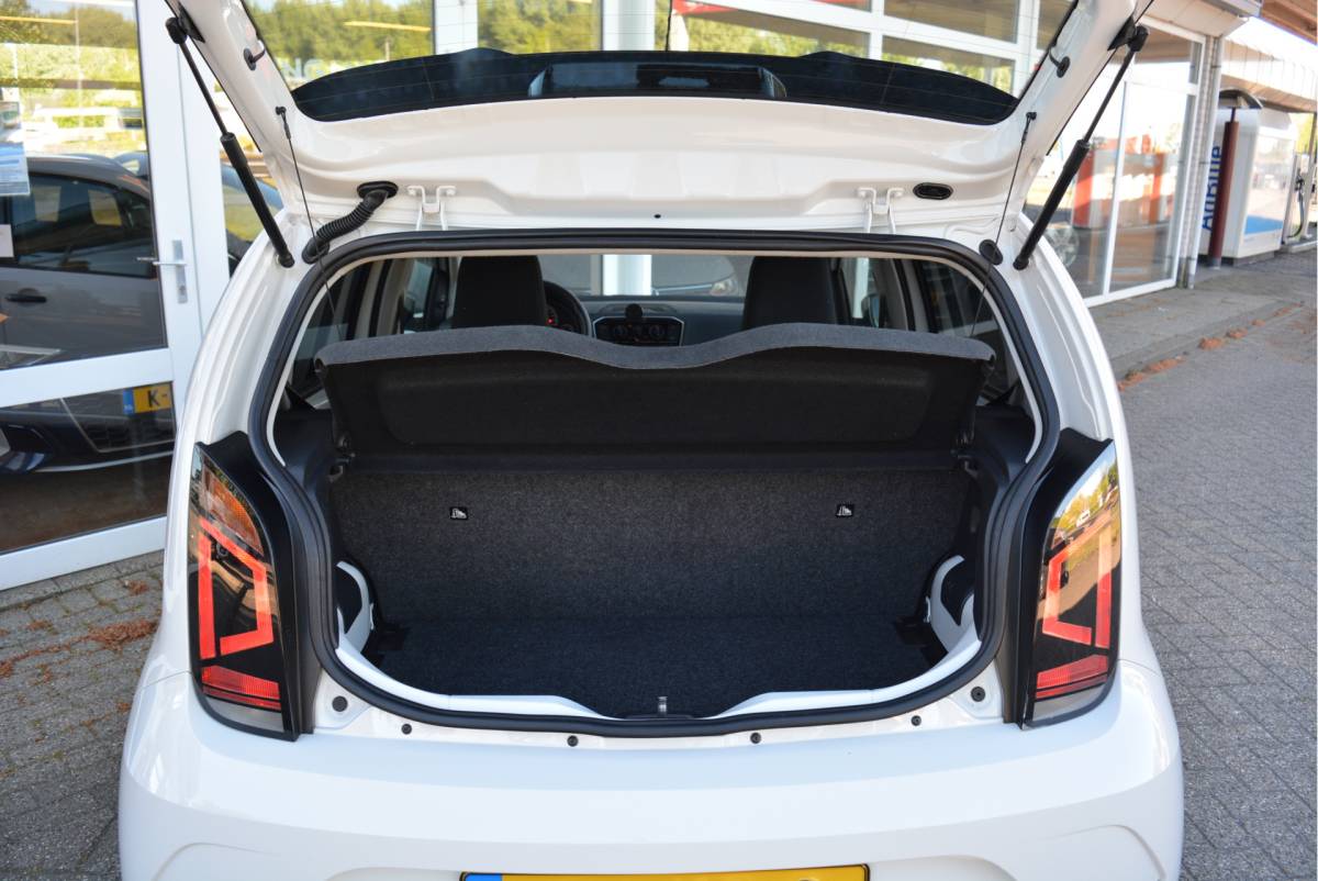 Volkswagen up! Volkswagen Up! 1.0 BMT Take Up! —VERKOCHT—