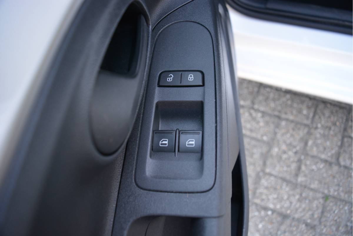 Volkswagen up! Volkswagen Up! 1.0 BMT Take Up! —VERKOCHT—