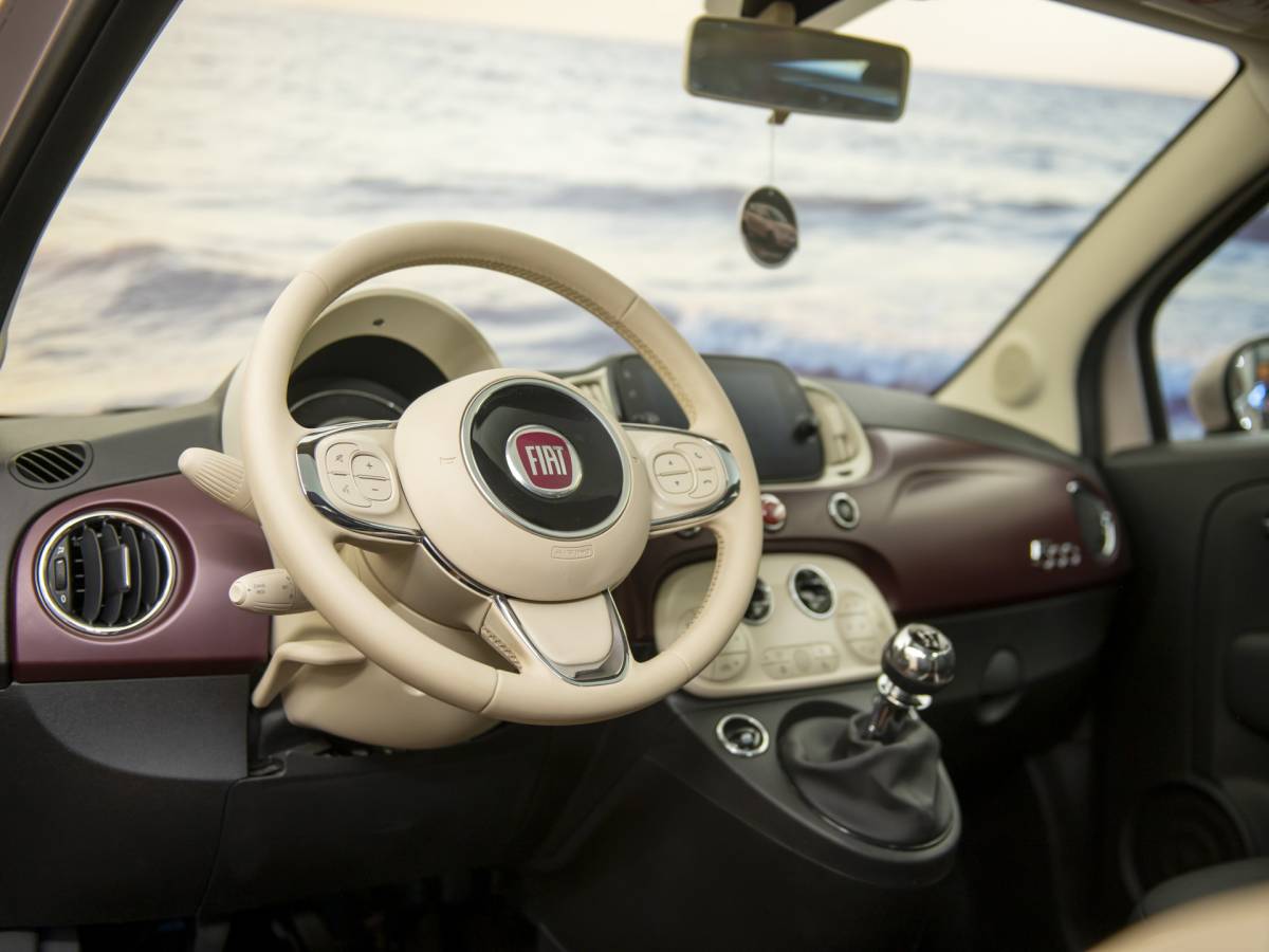 Fiat 500 Fiat 500 1.2 Star, Powder Pink, Pano, leder, Nwe distr.riem, incl garantie.