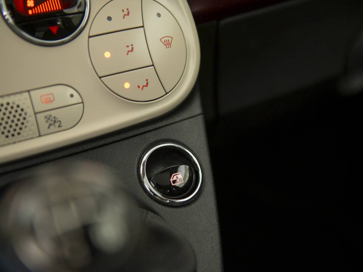 Fiat 500 Fiat 500 1.2 Star, Powder Pink, Pano, leder, Nwe distr.riem, incl garantie.