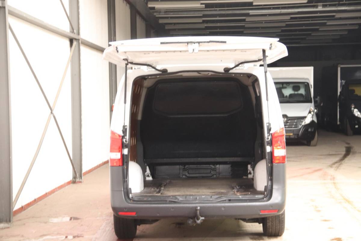 Mercedes-Benz Vito Mercedes-Benz Vito 114 CDI AUTOMAAT IMPERIAAL TREKHAAK Mercedes-Benz Vito 114 CDI  114 CDI AUTOMAAT IMPERIAAL TREKHAAK