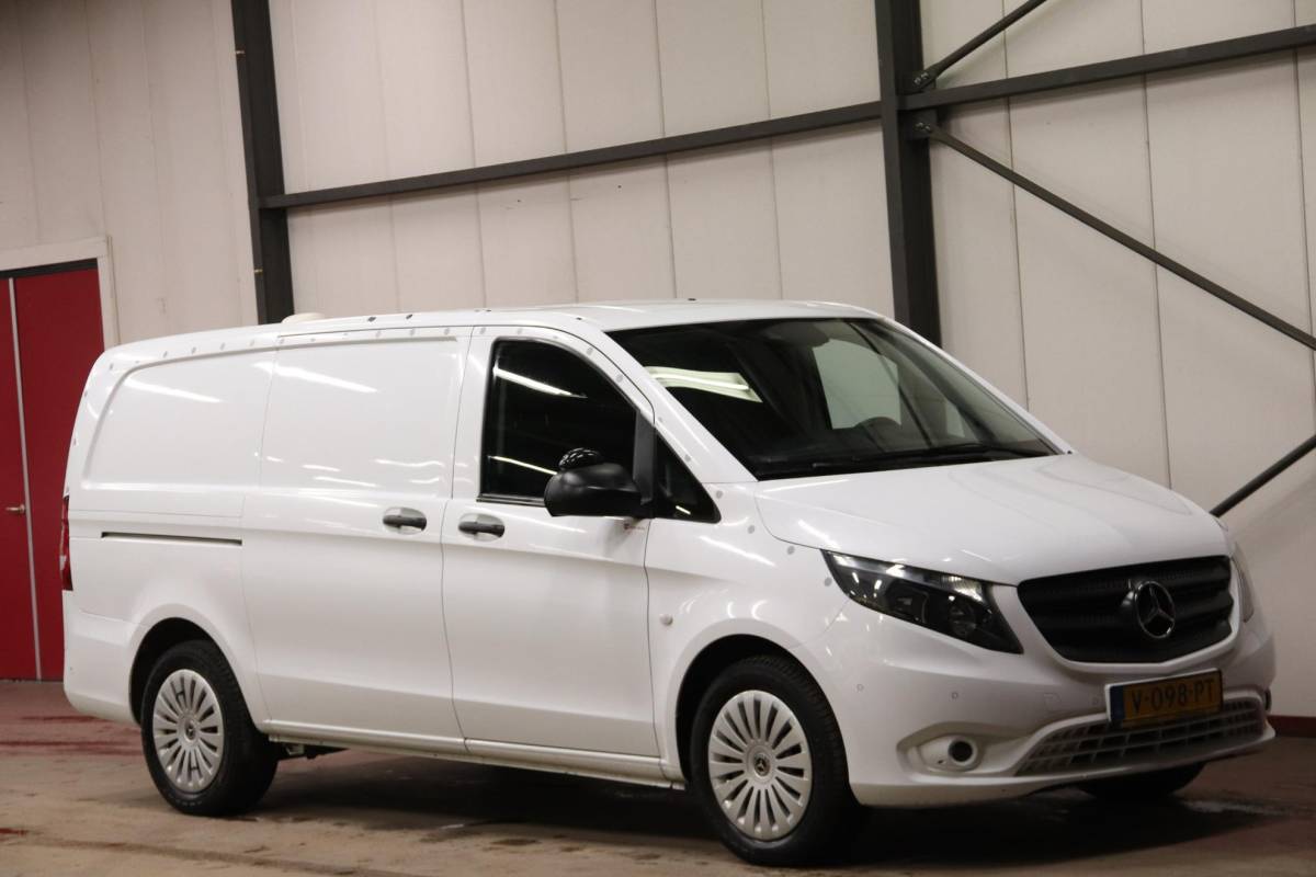 Mercedes-Benz Vito Mercedes-Benz Vito 116 CDI Lang AUTOMAAT Airco dubbele schuifdeur Mercedes-Benz Vito 116 CDI Lang airco dubbele schuifdeur