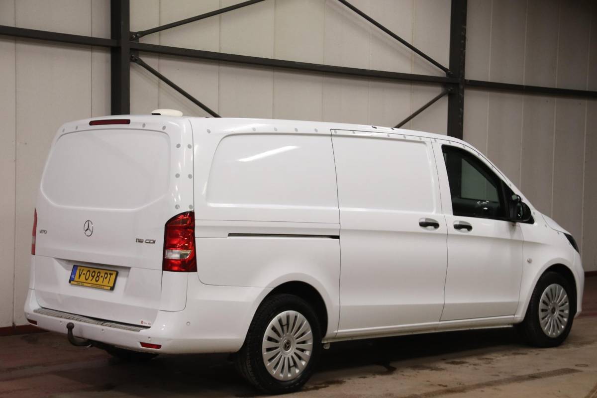 Mercedes-Benz Vito Mercedes-Benz Vito 116 CDI Lang AUTOMAAT Airco dubbele schuifdeur Mercedes-Benz Vito 116 CDI Lang airco dubbele schuifdeur