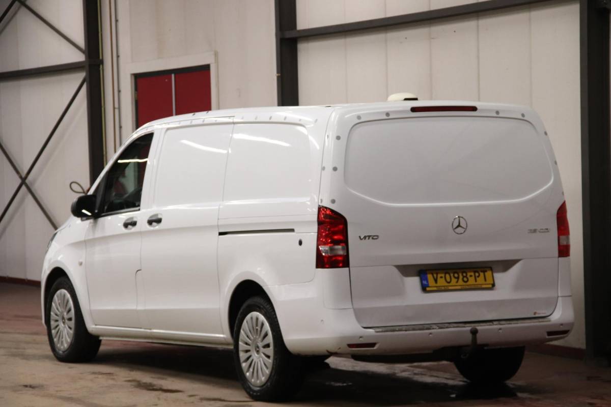Mercedes-Benz Vito Mercedes-Benz Vito 116 CDI Lang AUTOMAAT Airco dubbele schuifdeur Mercedes-Benz Vito 116 CDI Lang airco dubbele schuifdeur