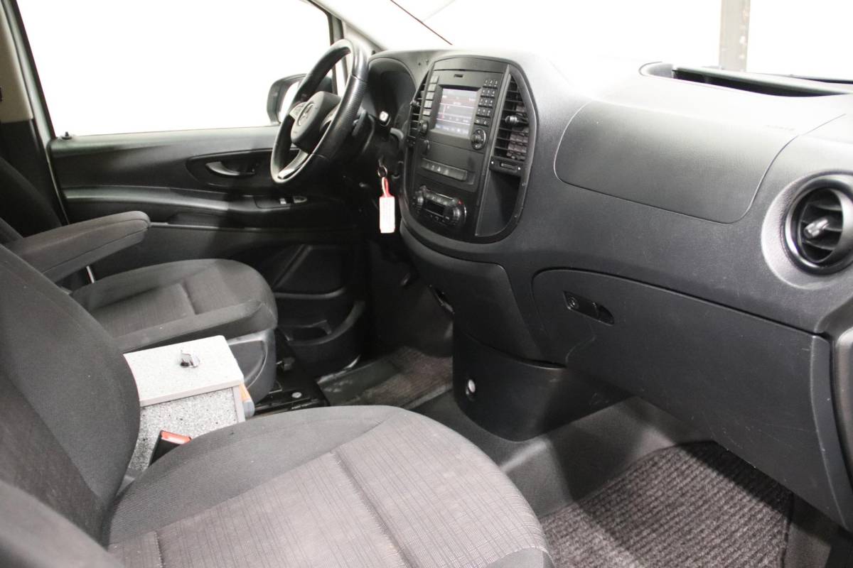 Mercedes-Benz Vito Mercedes-Benz Vito 116 CDI Lang AUTOMAAT Airco dubbele schuifdeur Mercedes-Benz Vito 116 CDI Lang airco dubbele schuifdeur