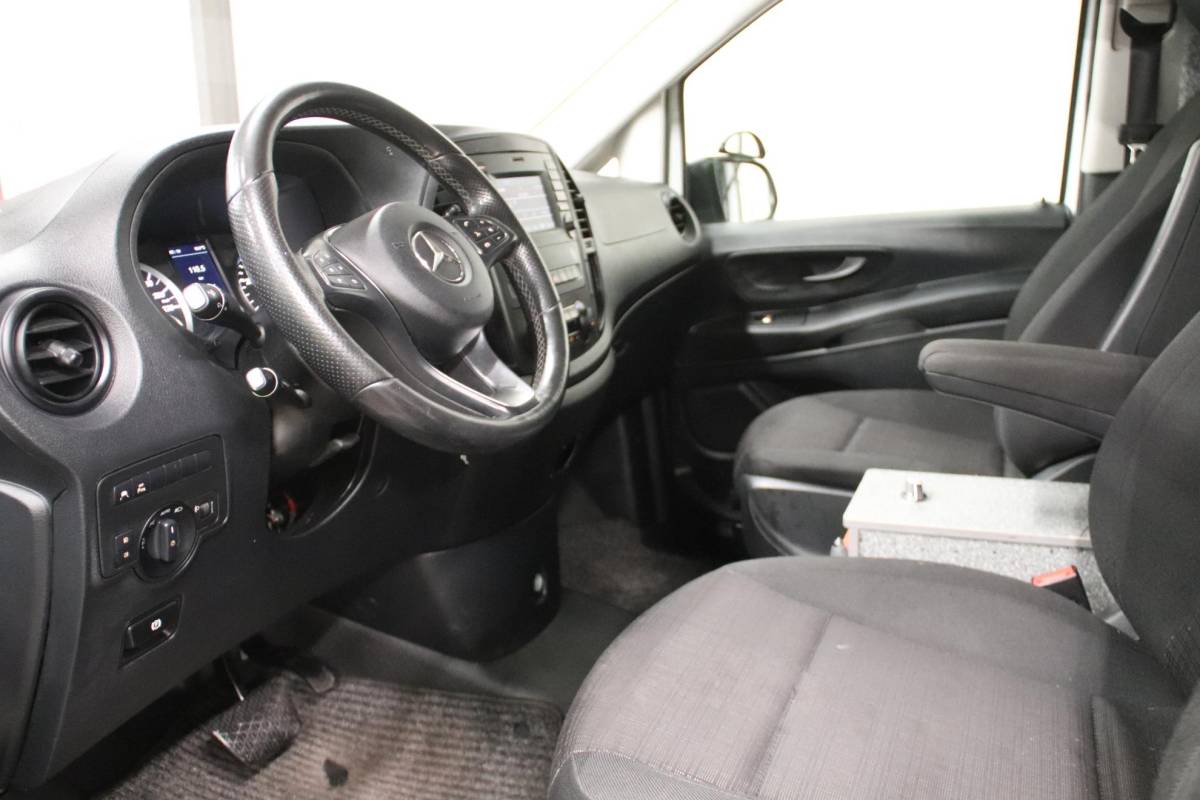 Mercedes-Benz Vito Mercedes-Benz Vito 116 CDI Lang AUTOMAAT Airco dubbele schuifdeur Mercedes-Benz Vito 116 CDI Lang airco dubbele schuifdeur