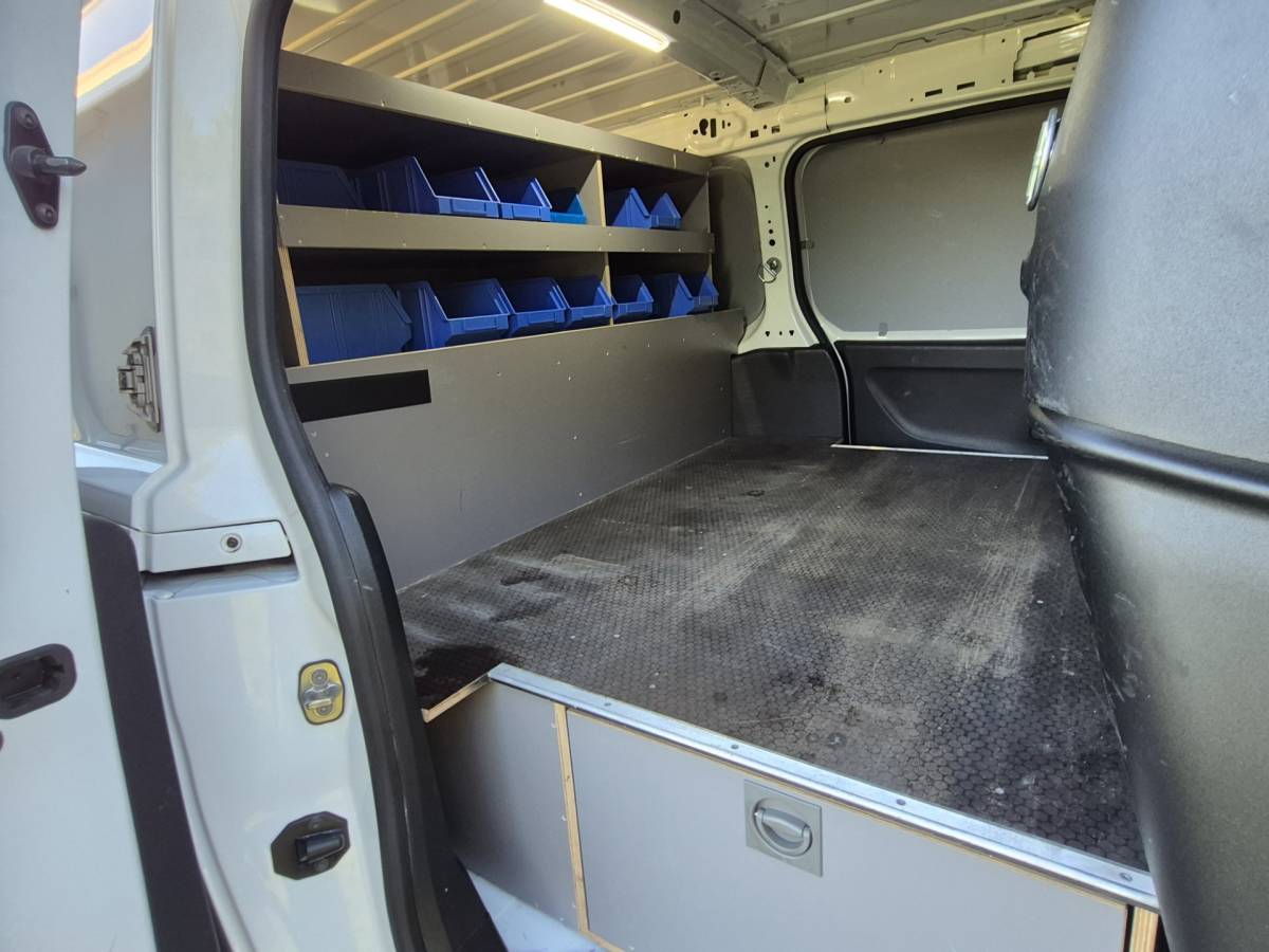 Opel Combo Opel Combo 1.5D L2H1 inrichting,102 PK,2x schuifdeur